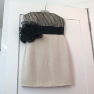 Marchesa Notte Cream and Black Dress. Size 12